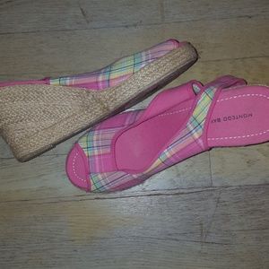 Summer wedges